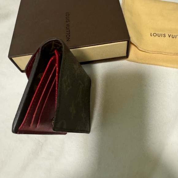 Louis Vuitton Sara wallet - Picture 7 of 8